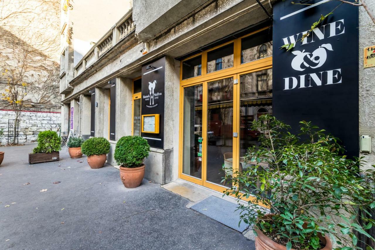 Pop Arts Studios Budapeste Exterior foto